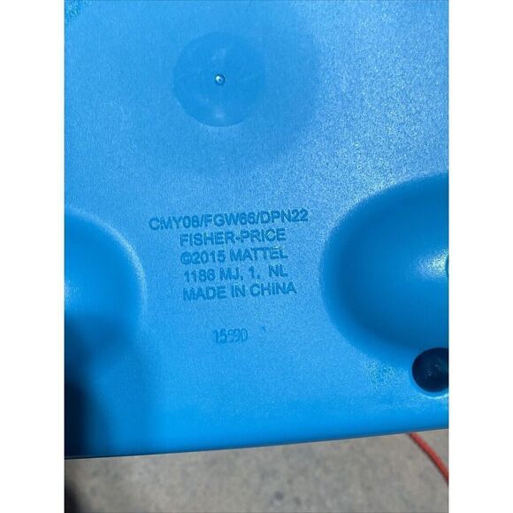 Fisher Price Chatter Phone Telephone Pull Toy Moving Eyes Bell When Dialed 2015 - Picture 5 of 5